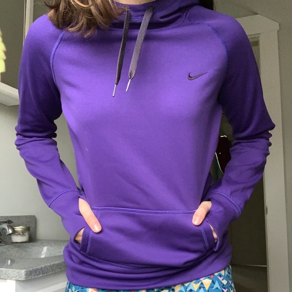 Nike Tops - NWOT Nike Therma-Fit Sweatshirt!
